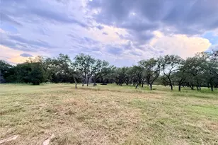 1435 Hilliard Rd, San Marcos, TX 78666 - Photo 16