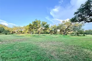 1435 Hilliard Rd, San Marcos, TX 78666 - Photo 8