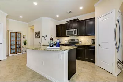 10504 Crescendo Lane, Austin, TX 78747 - Photo 4