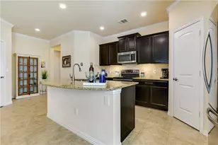 10504 Crescendo Ln, Austin, TX 78747 - Photo 4