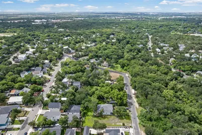 1201 Fort Branch Boulevard, Austin, TX 78721 - Photo 8