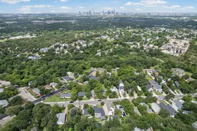 1201 Fort Branch Boulevard, Austin, TX 78721 - Photo 6