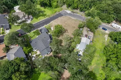 1201 Fort Branch Boulevard, Austin, TX 78721 - Photo 14