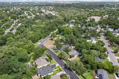 1201 Fort Branch Boulevard, Austin, TX 78721 - Photo 12