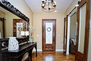 126 Pack Saddle Dr, Bastrop, TX 78602 - Photo 2