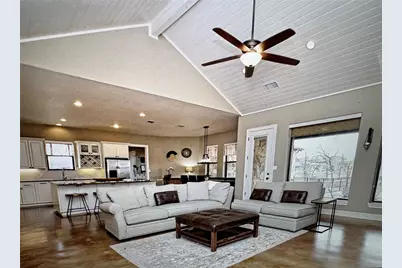126 Packsaddle Drive, Bastrop, TX 78602 - Photo 6