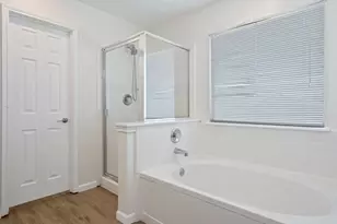 101 Redwood Dr, Kyle, TX 78640 - Photo 24