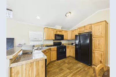 200 N Mustang Avenue, Cedar Park, TX 78613 - Photo 8