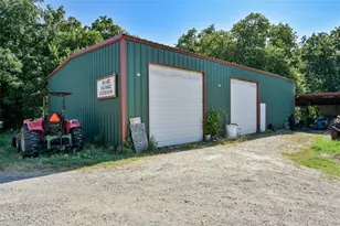 681 Co Rd 474, Elgin, TX 78621 - Photo 16