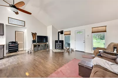 681 County Road 474, Elgin, TX 78621 - Photo 10