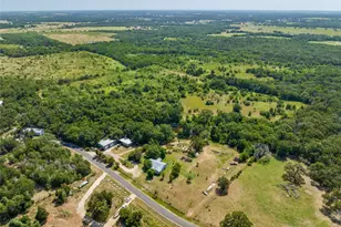 681 Co Rd 474, Elgin, TX 78621 - Photo 36