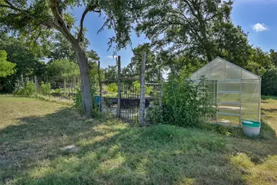 681 County Road 474, Elgin, TX 78621 - Photo 20