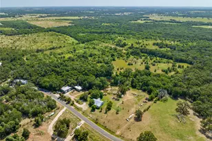 681 Co Rd 474, Elgin, TX 78621 - Photo 36