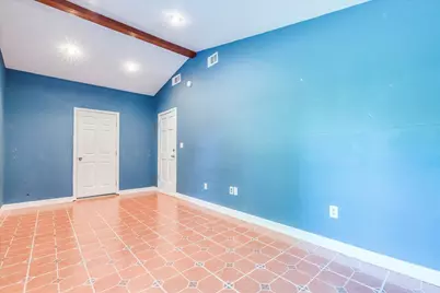 609 Cottonwod Street, Lockhart, TX 78644 - Photo 10