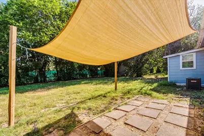 609 Cottonwod Street, Lockhart, TX 78644 - Photo 22
