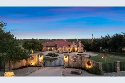 481 Chimney Cove Drive, Marble Falls, TX 78654 - Photo 38