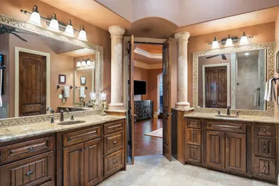 481 Chimney Cove Drive, Marble Falls, TX 78654 - Photo 16