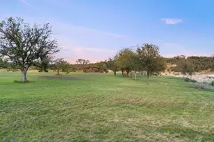 481 Chimney Cove Dr, Marble Falls, TX 78654 - Photo 36