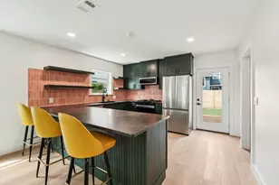 2312 Canterbury St, Austin, TX 78702 - Photo 6