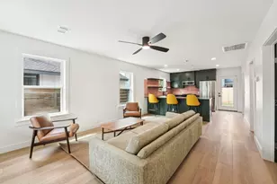 2312 Canterbury St, Austin, TX 78702 - Photo 2