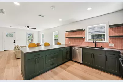 2312 Canterbury St #A, Austin, TX 78702 - Photo 8