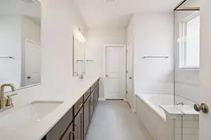 127 Arlington Park Loop, Hutto, TX 78634 - Photo 20