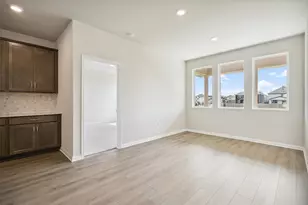 127 Arlington Park Loop, Hutto, TX 78634 - Photo 16