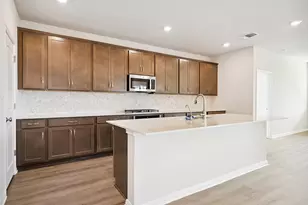 127 Arlington Park Loop, Hutto, TX 78634 - Photo 8