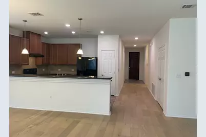 7112 Ondantra Bend, Austin, TX 78744 - Photo 8