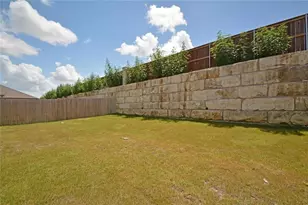 7112 Ondantra Bnd, Austin, TX 78744 - Photo 16