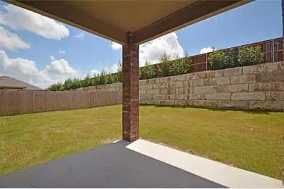 7112 Ondantra Bend, Austin, TX 78744 - Photo 14