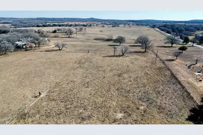 5633 Tenney Creek Road, Luling, TX 78648 - Photo 4