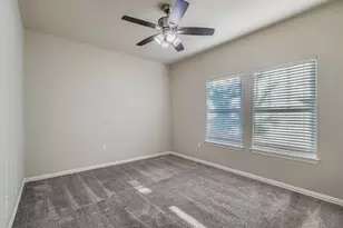 8800 Sikes Way, Austin, TX 78747 - Photo 12