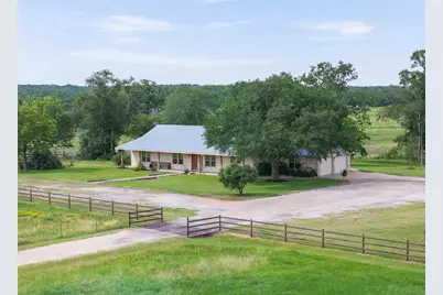 1140 Private Road 8022, Lincoln, TX 78948 - Photo 2