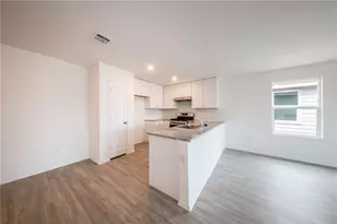 2867 Rosefinch St, New Braunfels, TX 78130 - Photo 6