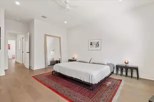 1404 E M. Franklin Ave, Austin, TX 78721 - Photo 12