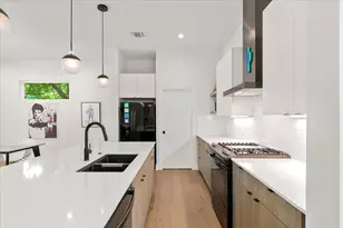 1404 E M. Franklin Ave, Austin, TX 78721 - Photo 8