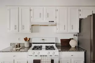 7806 Beauregard Cir, Austin, TX 78745 - Photo 12