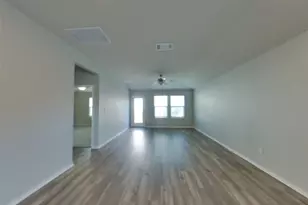 3525 Stride Ln, Georgetown, TX 78626 - Photo 4