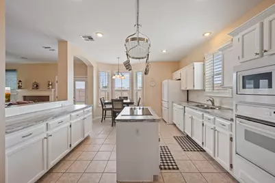 706 Sage Court, Pflugerville, TX 78660 - Photo 10