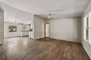 162 Jeffrey Dr, Cedar Creek, TX 78612 - Photo 14