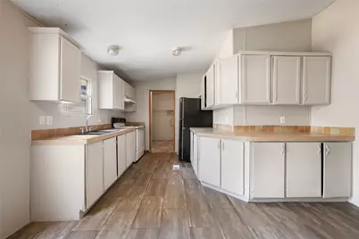 162 Jeffrey Drive, Cedar Creek, TX 78612 - Photo 8