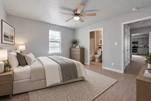303 E Austin Ave, Round Rock, TX 78664 - Photo 10