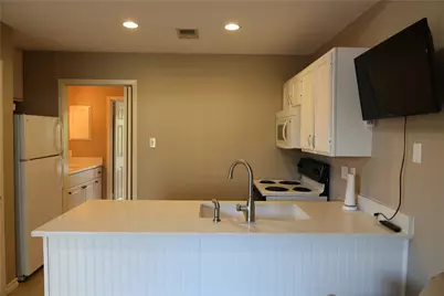 2210 Pearl Street #303, Austin, TX 78705 - Photo 6