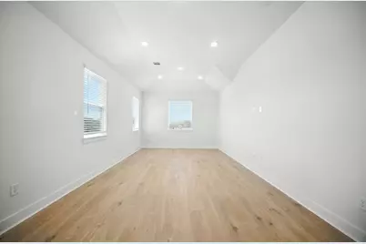 12109 Fennec Way, Austin, TX 78758 - Photo 8