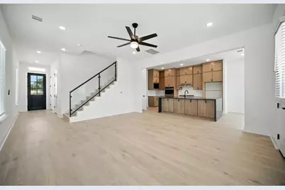 12109 Fennec Way, Austin, TX 78758 - Photo 2