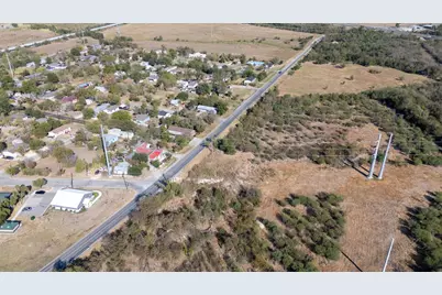 1104 E Martin Luther King Jr Boulevard, Taylor, TX 76574 - Photo 6