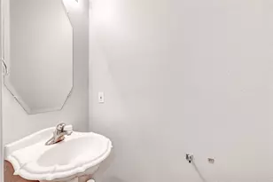 16100 S Great Oaks Dr, Round Rock, TX 78681 - Photo 16