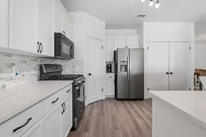 12716 Withers Way, Austin, TX 78727 - Photo 8