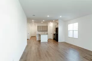 603 Waterway Ave, Hutto, TX 78634 - Photo 6